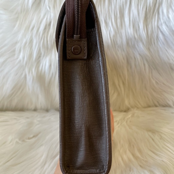 🤎AUTHENTIC🤎 BURBERRY CLUTCH - Picture 9 of 12